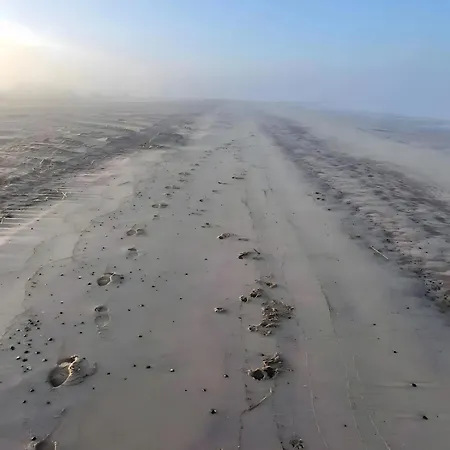 Zum Weserstrand 公寓 *